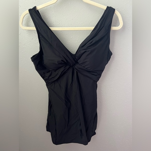 New Miraclesuit Plus Size Marais Swim Dress in Black Size 14 - Picture 3 of 8